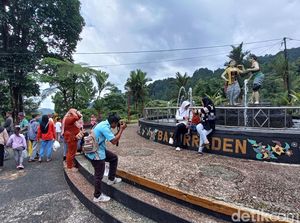 Libur Tahun Baru, Lokawisata Baturraden Diserbu Wisatawan Luar Kota
