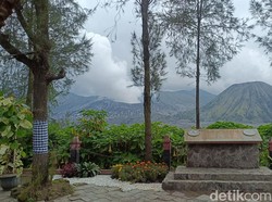 Libur Tahun Baru 2026, Gunung Bromo Didominasi Kunjungan Warga Suku Tengger