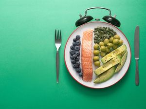 Mau Jajal Intermittent Fasting di 2026? Catat Wanti-wanti Dokter Gizi