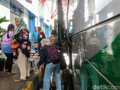 Arus Balik Nataru di Pulo Gebang Masih Landai, Lonjakan Diprediksi Akhir Pekan