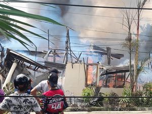 Kebakaran Hanguskan 2 Rumah di Palopo Diduga Akibat Korsleting