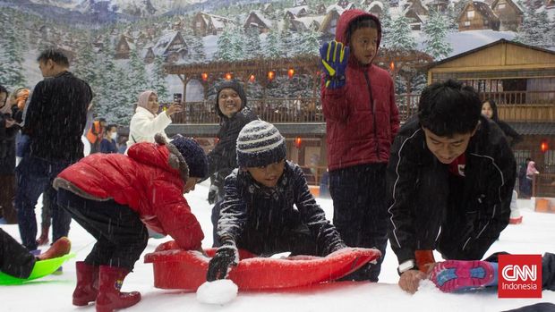 Liburan Awal Tahun 2026 di TRANS SNOW WORLD Ciri anak mulai pandai berteman