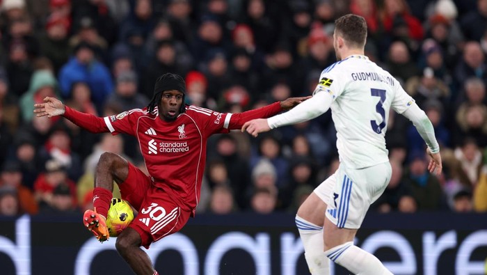 Leeds Bikin Liverpool Frustrasi