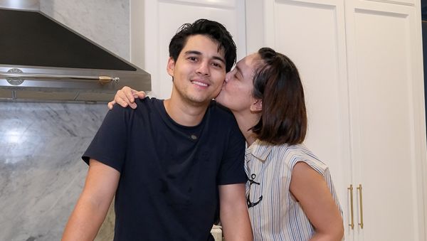 7 Potret Luna Maya Rayakan Pergantian Tahun Dengan Gaya Rambut Baru