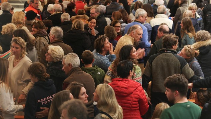 Kebakaran dan Ledakan di Crans-Montana, Swiss Berduka