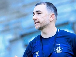 Persik Kediri Vs Persib Bandung: Laga Pembuktian Marcos Reina