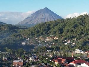 Situs Mata Menge, Jejak Peradaban Manusia Purba di Flores NTT