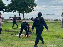 Ransel Misterius di Tugu Tunas Kelapa Parepare Ternyata Berisi Kaus-Gunting