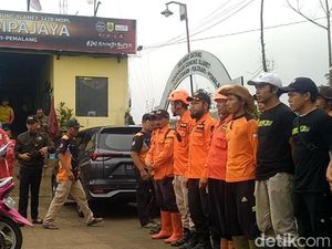 Puluhan Warlok Bantu Cari Syafiq Pendaki Hilang di Gunung Slamet