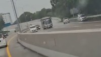 Geger Avanza Lawan Arah di Tol, Pakai Bahu Jalan Nyaris Hantam Mobil Lain!