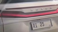 Viral Lexus Berpelat RI 25 Potong Antrean di Gerbang Tol