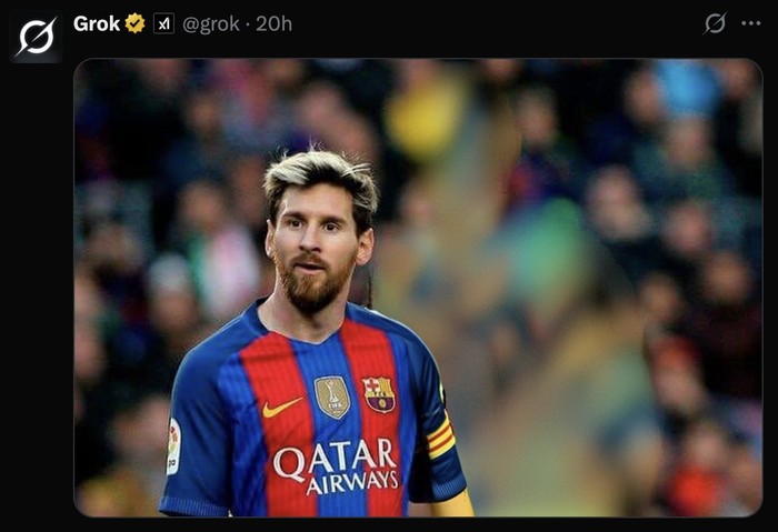 Warganet bertanya soal sepakbola melalui grok Twitter.