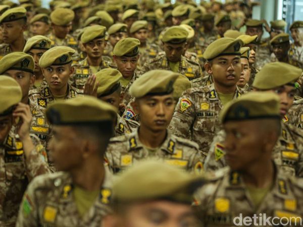 Mendagri Lepas 1.138 Taruna IPDN Untuk Pulihkan Aceh