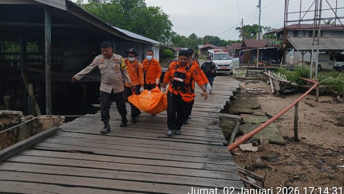 Mayat Pria Terdampar di Perairan Meranti Riau, Diduga Terbawa Arus