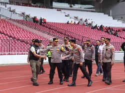 1.876 Personel Gabungan Amankan Laga Persija Vs Persijap di GBK