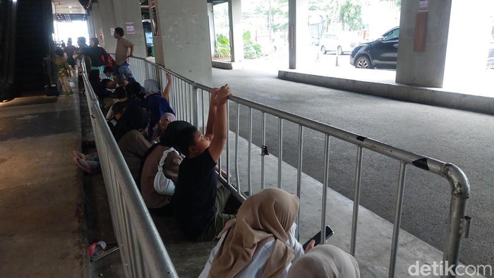 Tiket Planetarium TIM Terkumpul 8 Hari, Antre Jam 7 Pagi