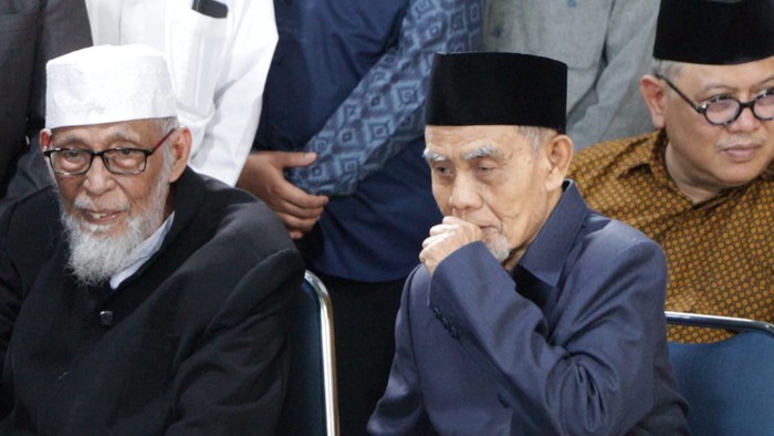 Abu Bakar Ba'asyir Hadiri Pemakaman Pemimpin Pondok Modern Darussalam Gontor