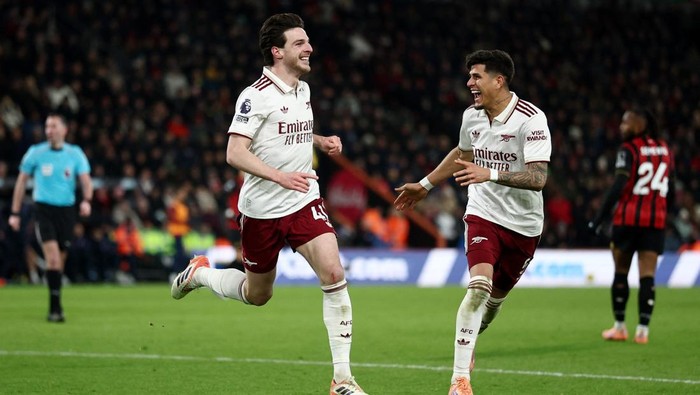 Declan Rice Istimewa!