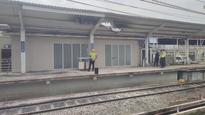 KAI Pastikan Tidak Ada Kelambatan KA Akibat Kebakaran Atap Stasiun Bogor
