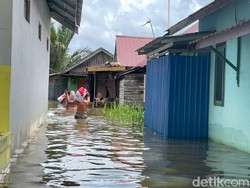 Trauma Banjir Besar Kalsel 2021, Warga Pilih Mengungsi Saat Air Sudah Sepaha