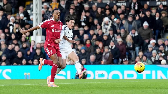 Babak Pertama, Fulham Ungguli Liverpool 1-0