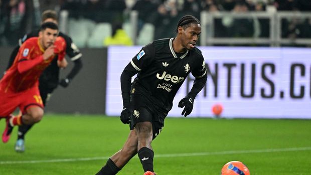 Jonathan David Soccer Football - Serie A - Juventus v Lecce - Allianz Stadium, Turin, Italy - January 3, 2026 Juventus' Jonathan David misses a penalty REUTERS/Alberto Lingria