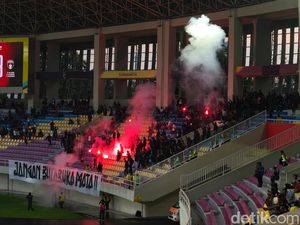 Antisipasi Flare, Polisi Perketat Pengamanan Laga Persis Solo Vs Borneo FC