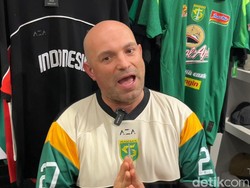 Bernardo Tavares Tiba di Surabaya: Selamat Malam