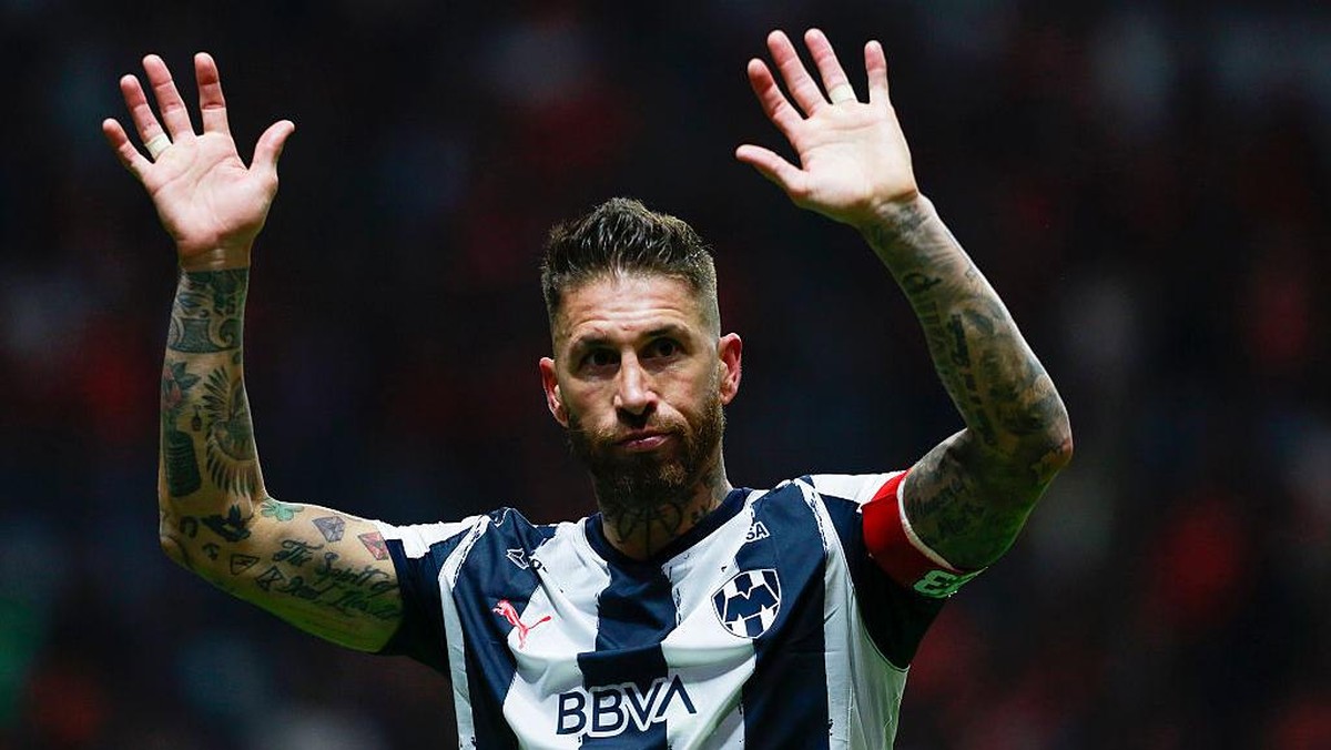 Sergio Ramos mau beli Sevilla. (Getty Images/Jam Media)