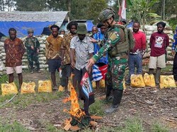 5 Anggota OPM di Puncak Papua Tengah Berikrar Kembali Gabung NKRI