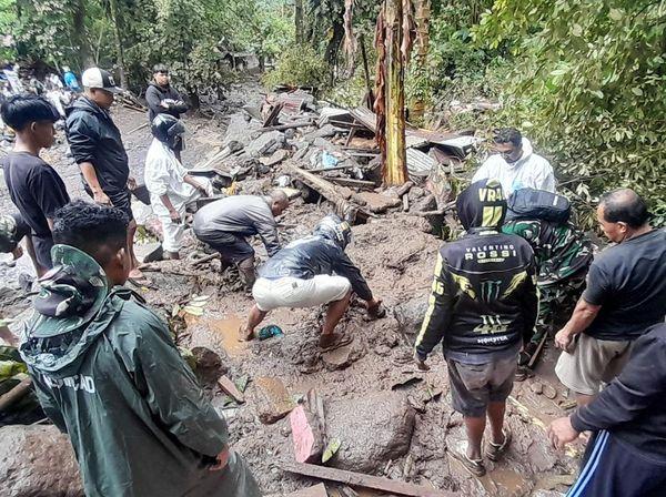 Banjir Bandang di Kepulauan Sitaro Tewaskan Enam Orang