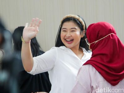 Ditulis Dari Balik Jeruji, Laras Faizati Sampaikan Pleidoi di Sidang Lanjutan
