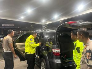 Fortuner Modifikasi Tangki Bawa Solar Subsidi di Tol Jagorawi, Sopir Ditangkap