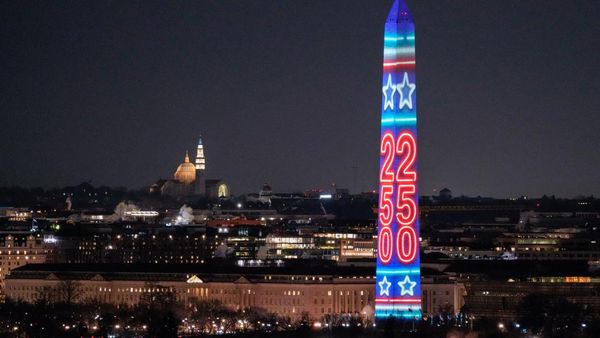 Monumen Washington Jadi Kanvas Sejarah dalam Perayaan 250 Tahun AS