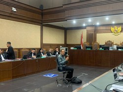 Nadiem Makarim Didakwa Rugikan Negara Rp 2,1 T di Kasus Korupsi Chromebook