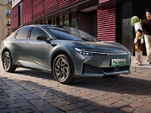 Toyota Luncurkan Mobil Listrik Rp 200 Jutaan
