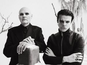 Kolaborasi Apik The Smashing Pumpkins dengan Yungblud