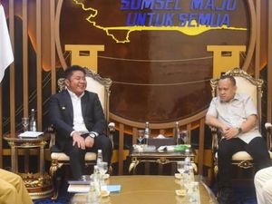 12 Ribu Sopir Menganggur Usai Kebijakan Gubernur Soal Larangan Truk Batu Bara