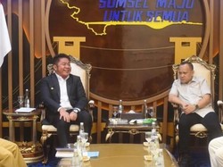 12 Ribu Sopir Menganggur Usai Kebijakan Gubernur Soal Larangan Truk Batu Bara