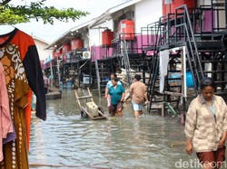 Waspada Banjir Rob hingga 3 Februari, Warga Pesisir Jakarta Diminta Siaga
