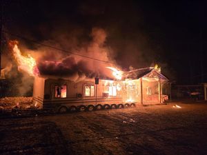 Polda Sulteng Selidiki Kantor Tambang Nikel Dibakar Imbas Penangkapan Aktivis