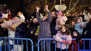Parade Tiga Orang Bijak Bikin Madrid Penuh Sukacita