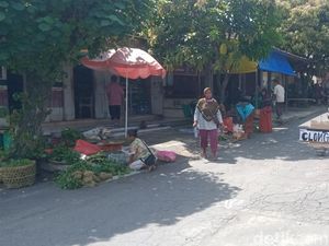 Pedagang Pasar Gempol Klaten Teriak Sepi Imbas Jembatan Rusak