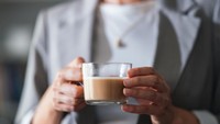 Minum Kopi Setelah Makan, Sehat atau Justru Bikin Masalah?