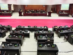 DPRD Lombok Timur Usulkan Raperda Pariwisata dan Masyarakat Adat