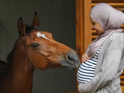 Baby U, Nama Calon Anak Zaskia Sungkar dan Irwansyah
