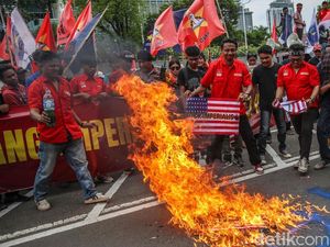 Aksi Dukung Venezuela di Depan Kedubes AS Berujung Ricuh