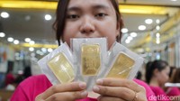 Akhirnya Menguat, Harga Emas Hari Ini Naik Rp 15.000 per Gram