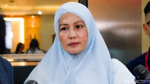 Wagub Babel Hellyana Diberhentikan Sementara Buntut Kasus Ijazah Palsu