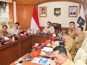 Mendagri Dorong Pemda di Sumatera Kebut Pendataan Rumah Rusak Pascabencana